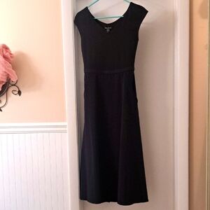 Athleta Black Ryder Dress Open Back SzS Excellent